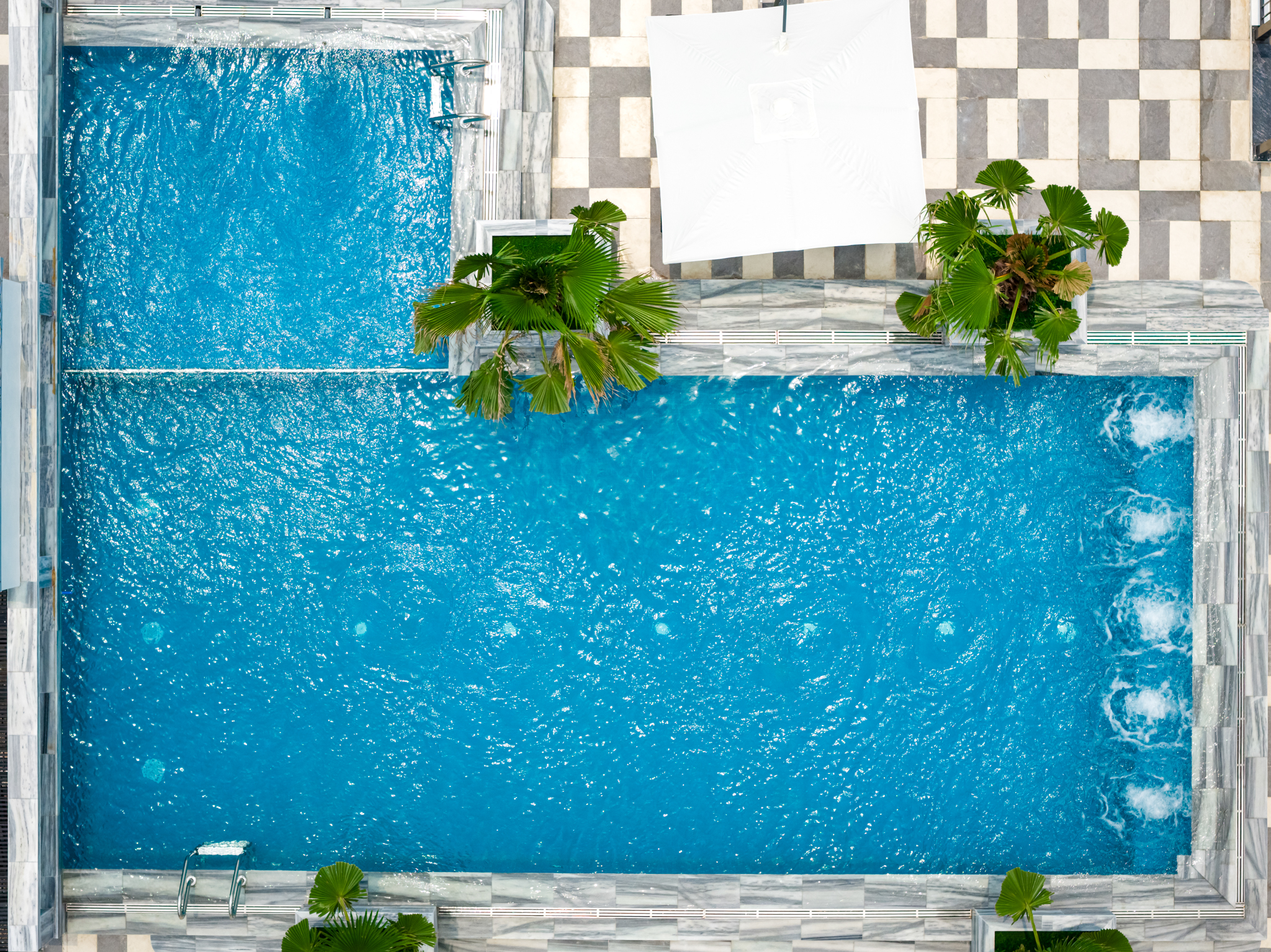 Daytime Rooftop Pool Overview